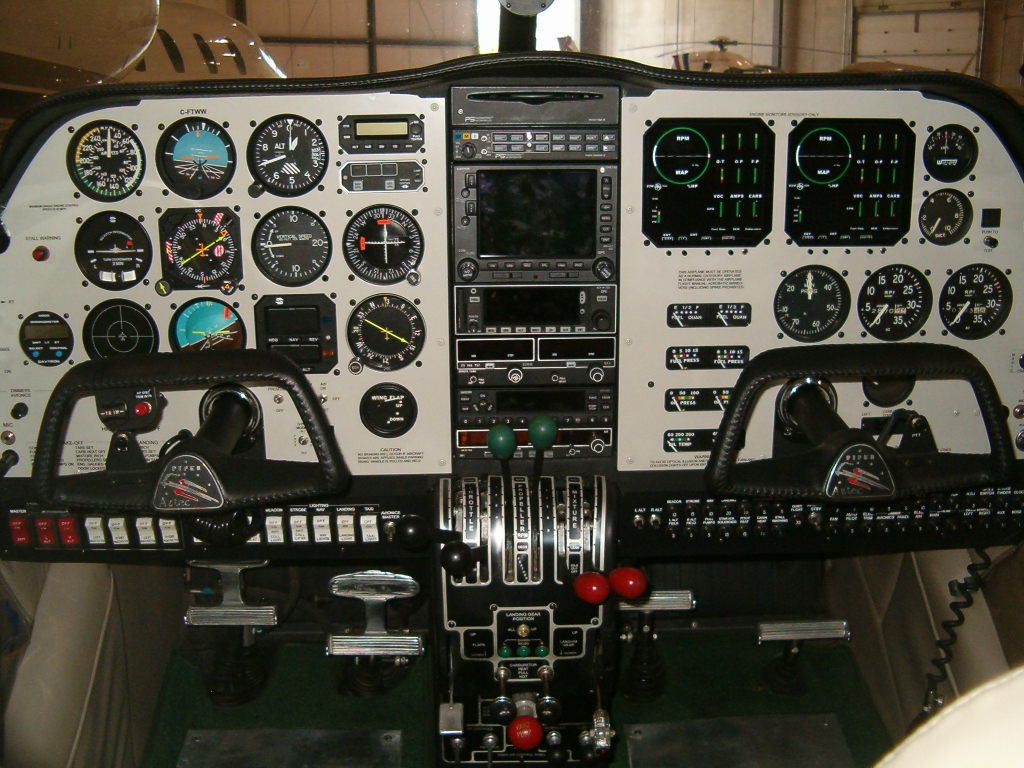 Piper Aztec, 1960 for sale on TransGlobal Aviation