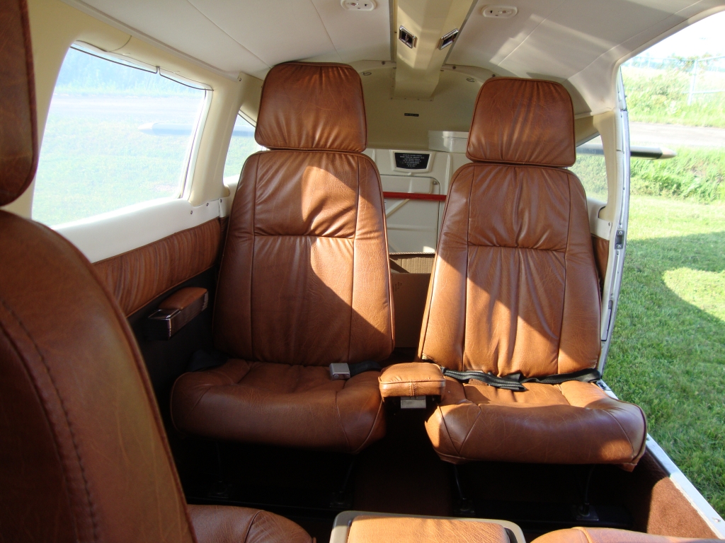 Piper Cherokee Six PA-32-300 HP, 1977 for sale on TransGlobal Aviation